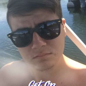 Meet your Posher, Nathan